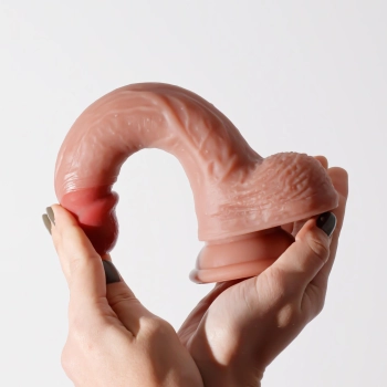 Dildo realistyczne Crushious Inviktus silikonowe 22 cm