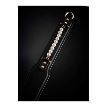 Packa Prestige Pearl Guilty Pleasure czarna z perłami