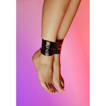 Bondage Tape Vanilla Oxytocin Black