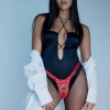 Uprząż do strap on Fabulous Strap on me czerwona błyszcząca