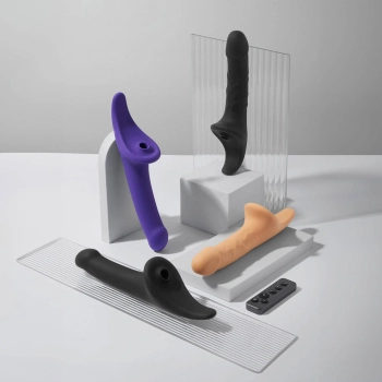 Dildo wibrujące Multi Orgasm Strap on me M czarny