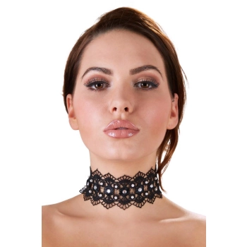 Naszyjnik obroża choker haftowany z kamykami